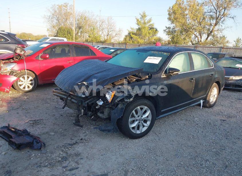 Photo 2 of 2016 Volkswagen Passat 1.8T R-LINE/1.8T S (VIN 1VWAS7A32GC012155)