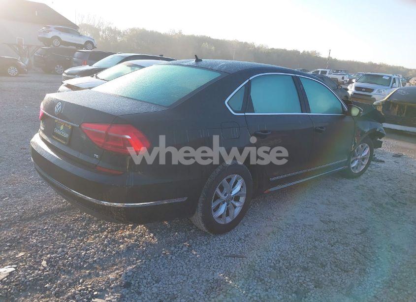 Photo 4 of 2016 Volkswagen Passat 1.8T R-LINE/1.8T S (VIN 1VWAS7A32GC012155)