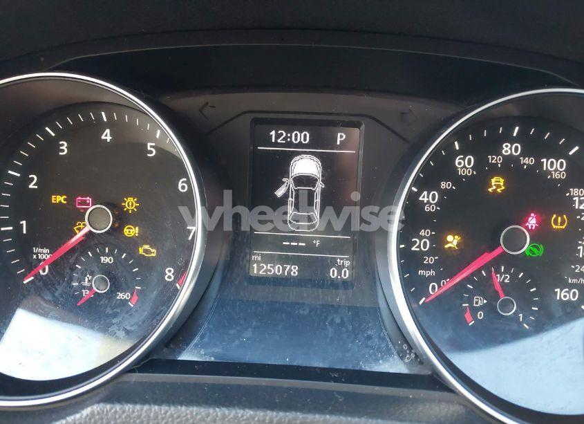 Photo 7 of 2016 Volkswagen Passat 1.8T R-LINE/1.8T S (VIN 1VWAS7A32GC012155)