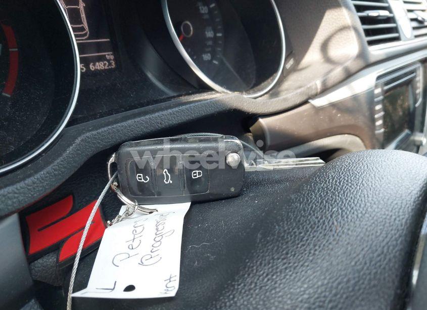 Photo 11 of 2016 Volkswagen Passat 1.8T R-LINE (VIN 1VWAS7A32GC056334)