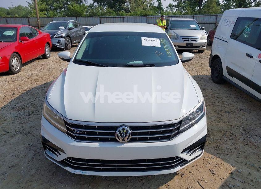 Photo 12 of 2016 Volkswagen Passat 1.8T R-LINE (VIN 1VWAS7A32GC056334)