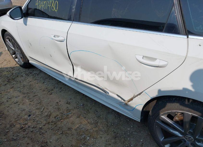 Photo 6 of 2016 Volkswagen Passat 1.8T R-LINE (VIN 1VWAS7A32GC056334)