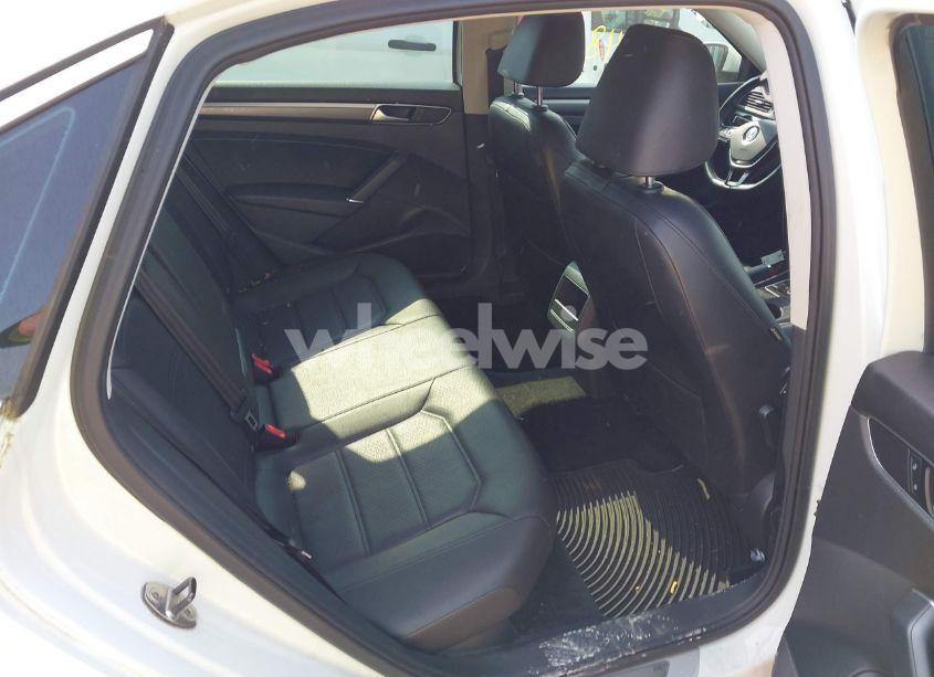 Photo 8 of 2016 Volkswagen Passat 1.8T R-LINE (VIN 1VWAS7A32GC056334)