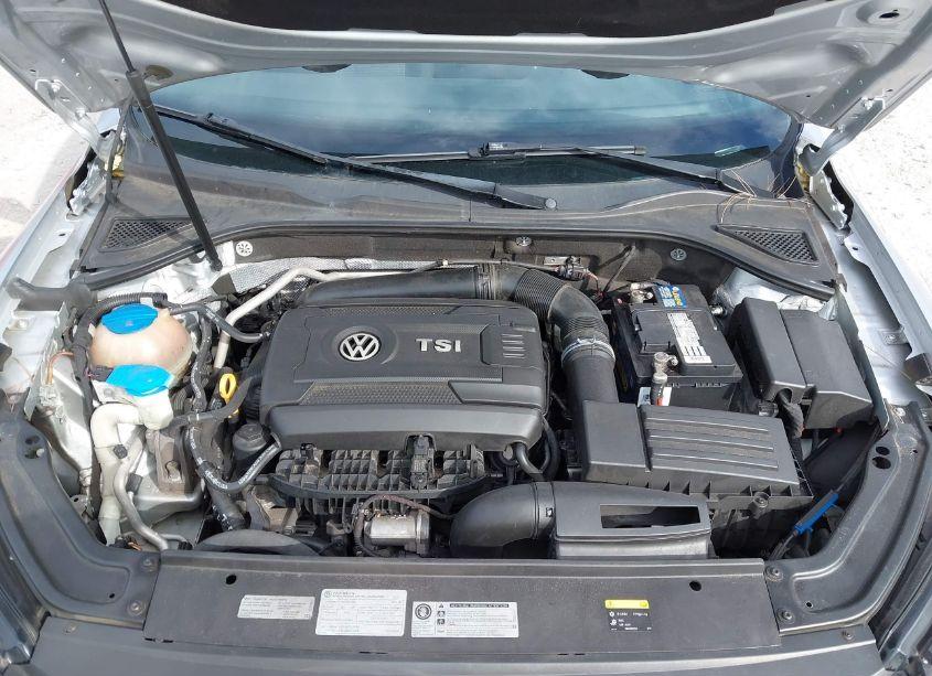 Photo 10 of 2016 Volkswagen Passat 1.8T S (VIN 1VWAS7A33GC030616)