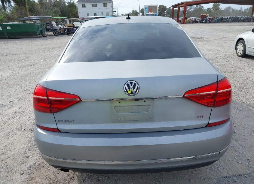 Photo 16 of 2016 Volkswagen Passat 1.8T S (VIN 1VWAS7A33GC030616)