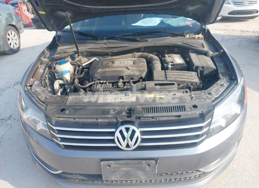 Photo 10 of 2015 Volkswagen Passat 1.8T LIMITED EDITION (VIN 1VWAS7A34FC090502)