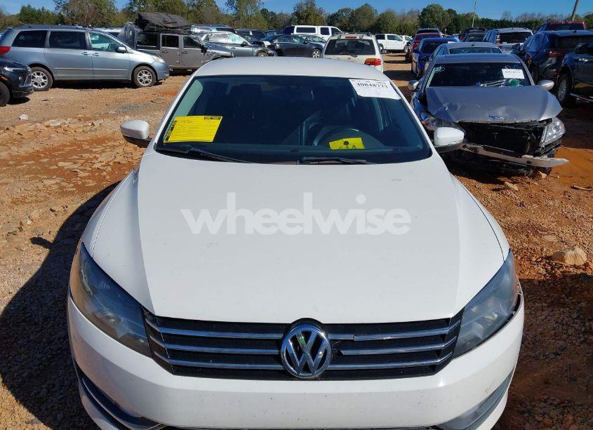 Photo 12 of 2015 Volkswagen Passat 1.8T LIMITED EDITION (VIN 1VWAS7A34FC108965)