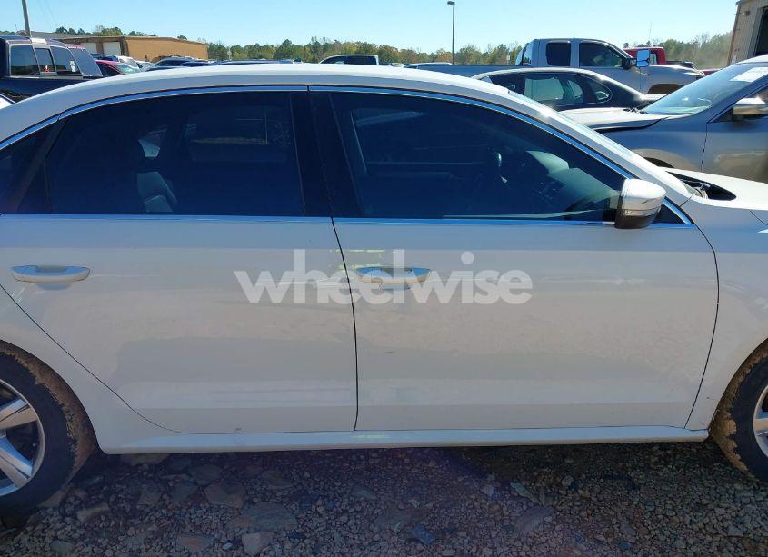 Photo 13 of 2015 Volkswagen Passat 1.8T LIMITED EDITION (VIN 1VWAS7A34FC108965)