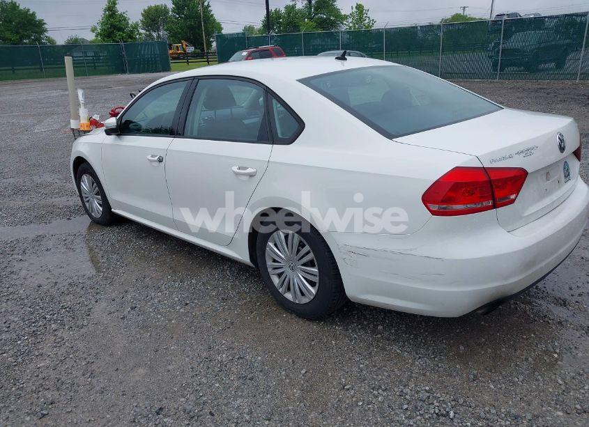 Photo 3 of 2015 Volkswagen Passat 1.8T S (VIN 1VWAS7A36FC022590)