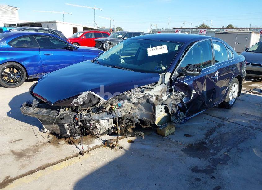 Photo 2 of 2015 Volkswagen Passat 1.8T LIMITED EDITION (VIN 1VWAS7A36FC101631)