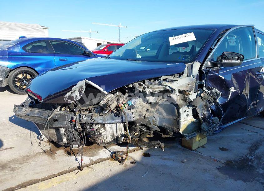 Photo 6 of 2015 Volkswagen Passat 1.8T LIMITED EDITION (VIN 1VWAS7A36FC101631)