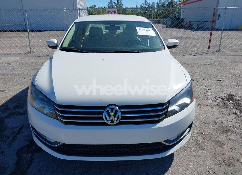 Photo 6 of 2015 Volkswagen Passat 1.8T LIMITED EDITION (VIN 1VWAS7A36FC106926)