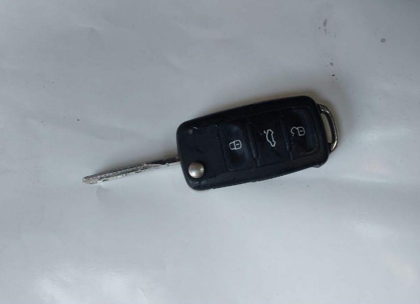 Photo 11 of 2015 Volkswagen Passat 1.8T LIMITED EDITION (VIN 1VWAS7A36FC111768)