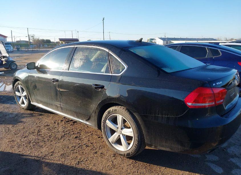 Photo 14 of 2015 Volkswagen Passat 1.8T LIMITED EDITION (VIN 1VWAS7A36FC122866)