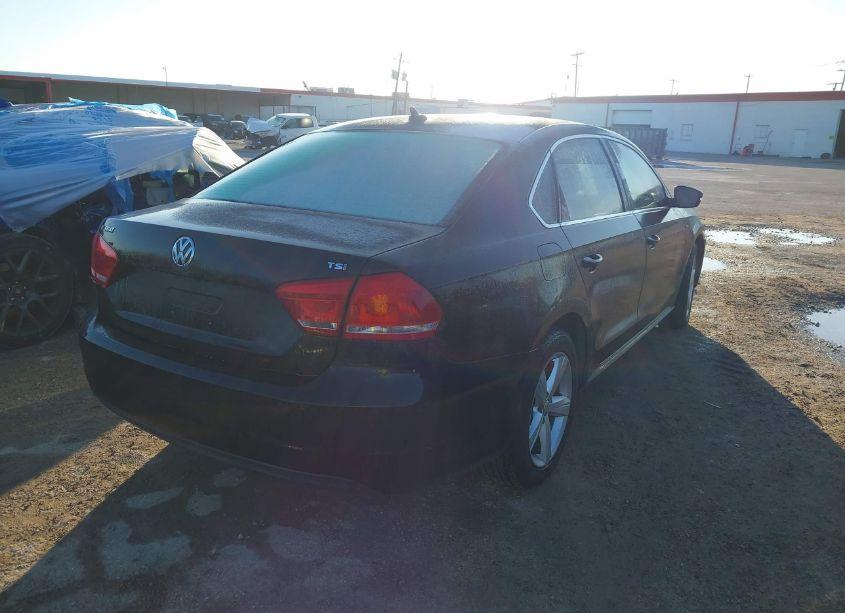 Photo 4 of 2015 Volkswagen Passat 1.8T LIMITED EDITION (VIN 1VWAS7A36FC122866)