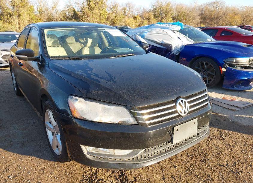 Photo 6 of 2015 Volkswagen Passat 1.8T LIMITED EDITION (VIN 1VWAS7A36FC122866)