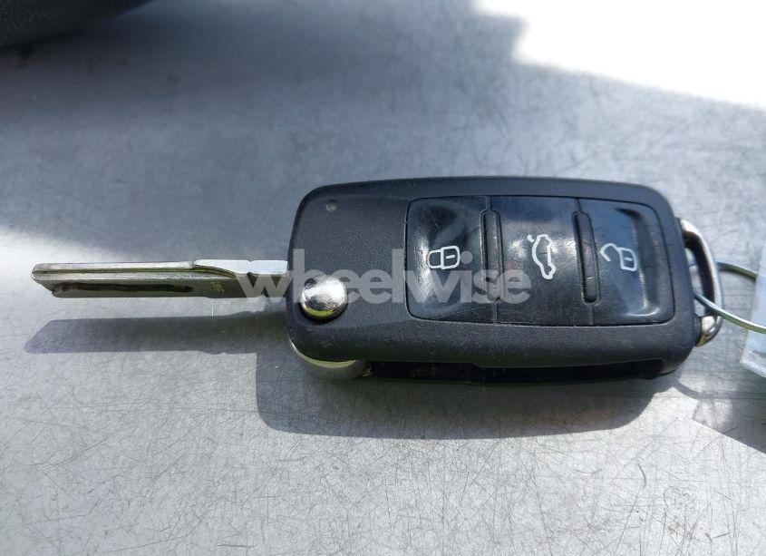 Photo 11 of 2016 Volkswagen Passat 1.8T S (VIN 1VWAS7A36GC051315)