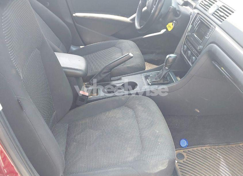 Photo 5 of 2016 Volkswagen Passat 1.8T R-LINE (VIN 1VWAS7A36GC054490)