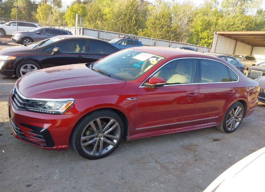 Photo 14 of 2016 Volkswagen Passat 1.8T R-LINE (VIN 1VWAS7A36GC058765)