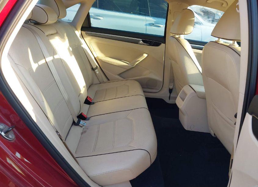 Photo 8 of 2016 Volkswagen Passat 1.8T R-LINE (VIN 1VWAS7A36GC058765)