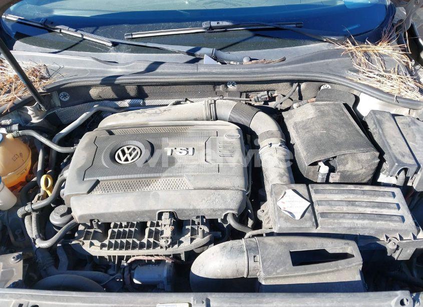 Photo 10 of 2015 Volkswagen Passat 1.8T S (VIN 1VWAS7A37FC083964)