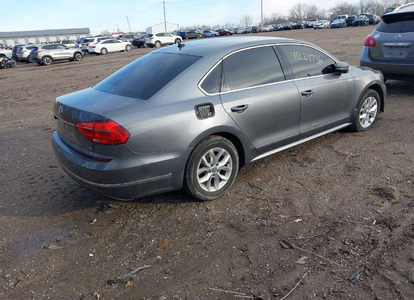Photo 4 of 2016 Volkswagen Passat 1.8T S (VIN 1VWAS7A37GC026679)