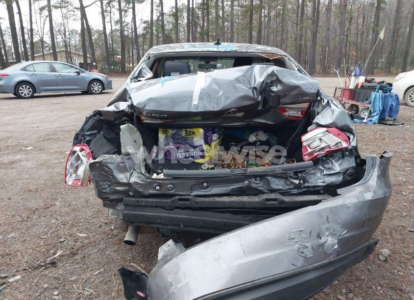 Photo 16 of 2015 Volkswagen Passat 1.8T WOLFSBURG EDITION (VIN 1VWAS7A38FC043652)