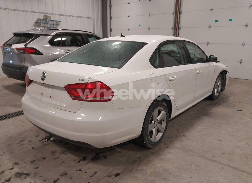 Photo 4 of 2015 Volkswagen Passat 1.8T S (VIN 1VWAS7A38FC070298)