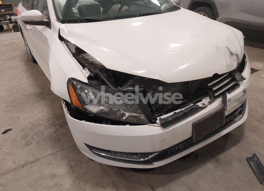 Photo 6 of 2015 Volkswagen Passat 1.8T S (VIN 1VWAS7A38FC070298)