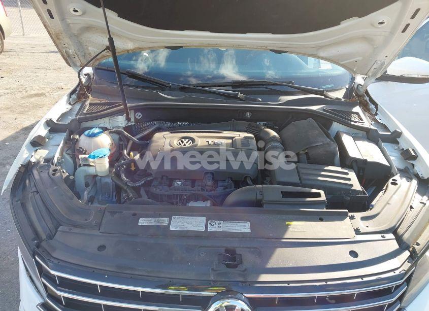 Photo 10 of 2016 Volkswagen Passat 1.8T S (VIN 1VWAS7A38GC050571)