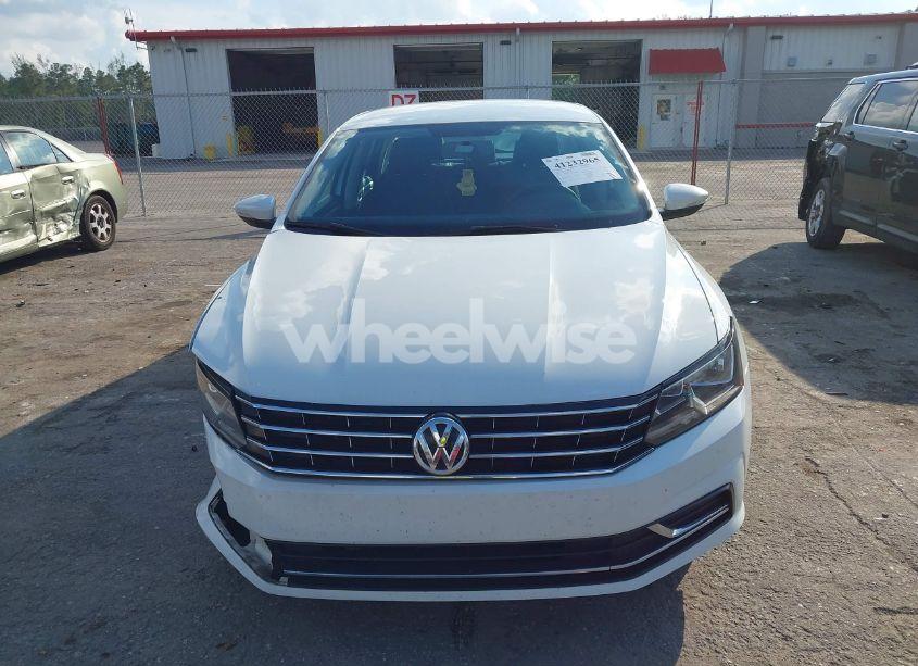 Photo 12 of 2016 Volkswagen Passat 1.8T S (VIN 1VWAS7A38GC050571)
