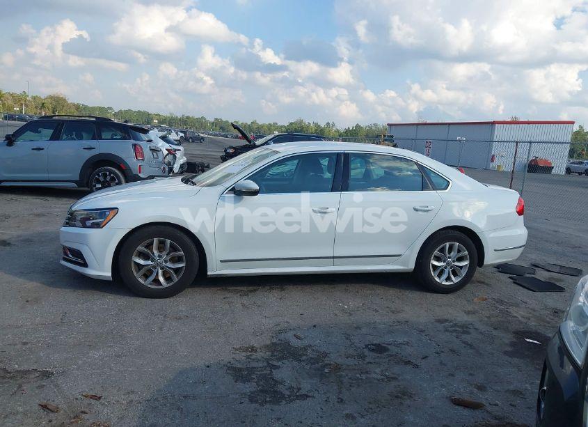 Photo 14 of 2016 Volkswagen Passat 1.8T S (VIN 1VWAS7A38GC050571)