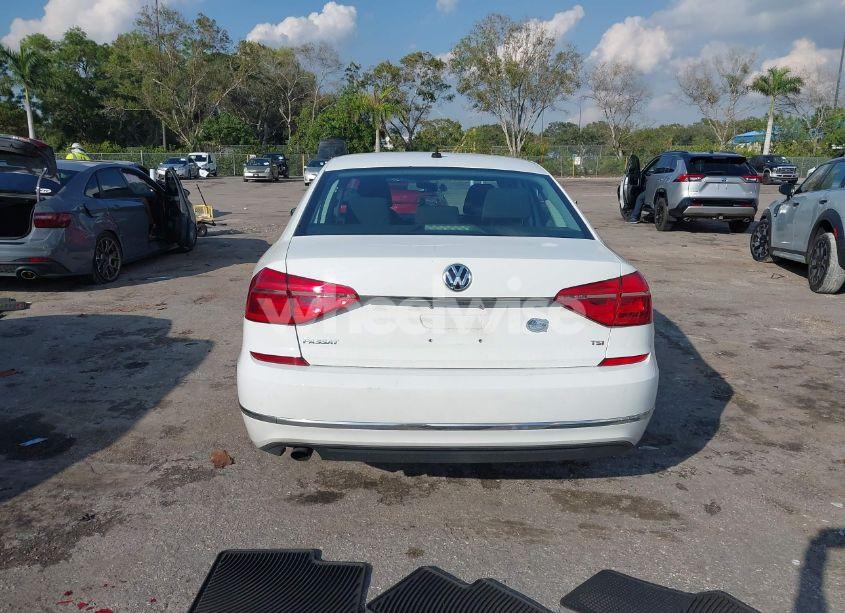 Photo 16 of 2016 Volkswagen Passat 1.8T S (VIN 1VWAS7A38GC050571)