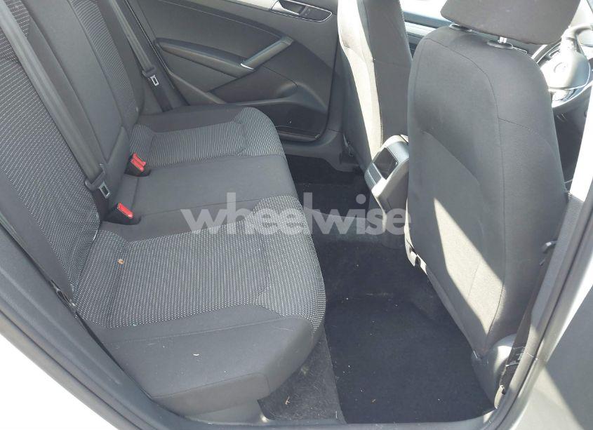 Photo 8 of 2016 Volkswagen Passat 1.8T S (VIN 1VWAS7A38GC050571)