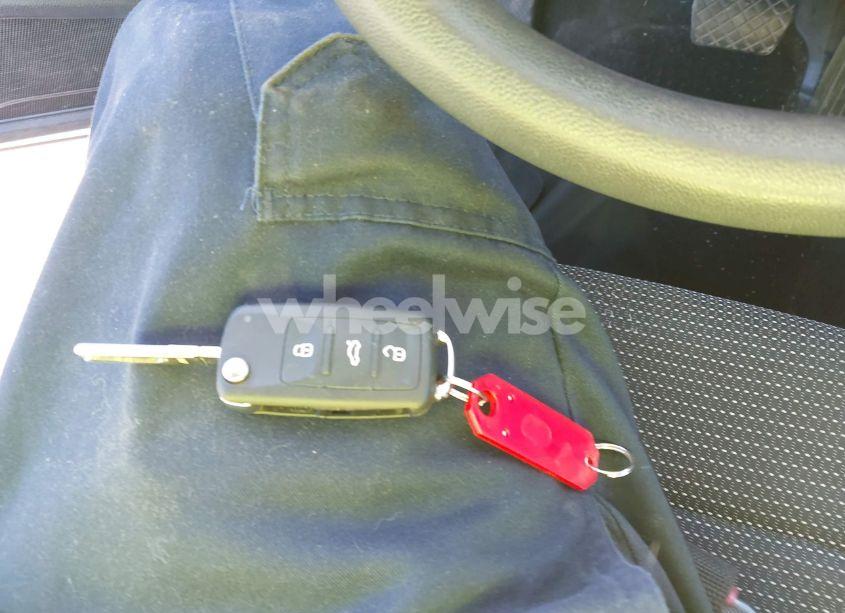 Photo 11 of 2016 Volkswagen Passat 1.8T S (VIN 1VWAS7A38GC067726)