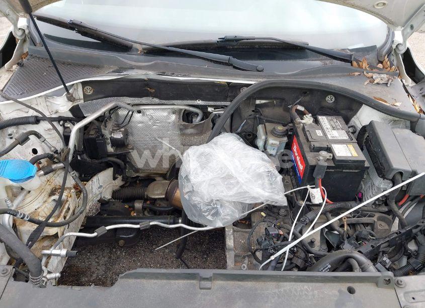 Photo 6 of 2014 Volkswagen Passat 1.8T S (VIN 1VWAS7A39EC096570)