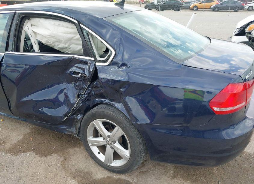 Photo 6 of 2015 Volkswagen Passat 1.8T LIMITED EDITION (VIN 1VWAS7A39FC078278)