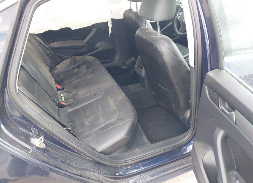 Photo 8 of 2015 Volkswagen Passat 1.8T LIMITED EDITION (VIN 1VWAS7A39FC078278)