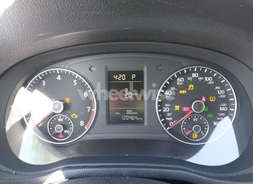 Photo 7 of 2015 Volkswagen Passat 1.8T LIMITED EDITION (VIN 1VWAS7A39FC105219)