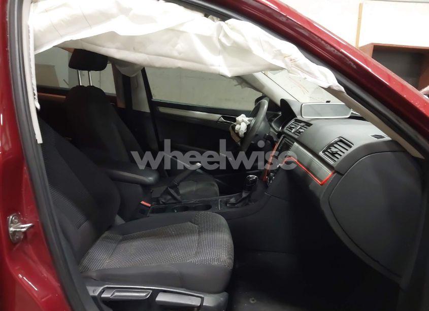 Photo 5 of 2016 Volkswagen Passat 1.8T S (VIN 1VWAS7A39GC013979)