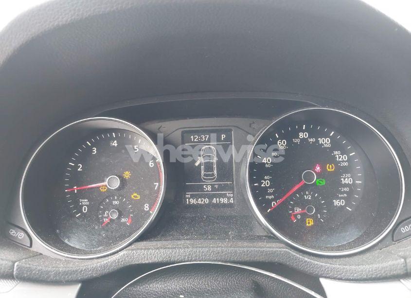 Photo 7 of 2016 Volkswagen Passat 1.8T S (VIN 1VWAS7A39GC047145)