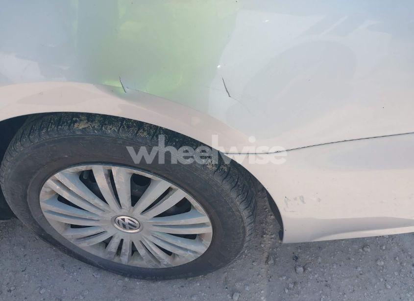 Photo 12 of 2015 Volkswagen Passat 1.8T S (VIN 1VWAS7A3XFC004738)