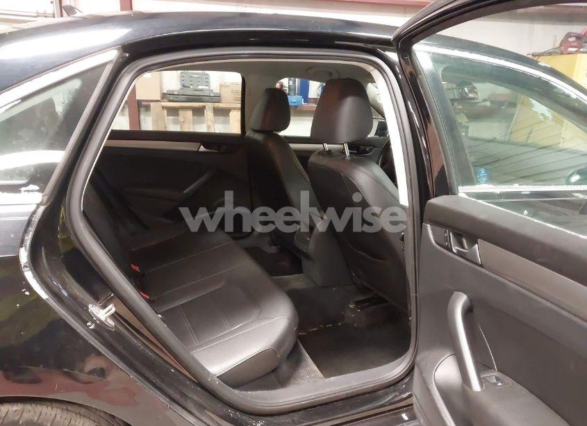 Photo 8 of 2015 Volkswagen Passat 1.8T LIMITED EDITION (VIN 1VWAS7A3XFC106265)