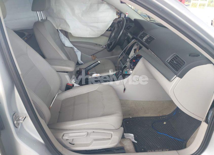 Photo 5 of 2015 Volkswagen Passat 1.8T LIMITED EDITION (VIN 1VWAS7A3XFC118318)