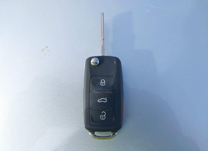 Photo 11 of 2016 Volkswagen Passat 1.8T S (VIN 1VWAS7A3XGC018558)