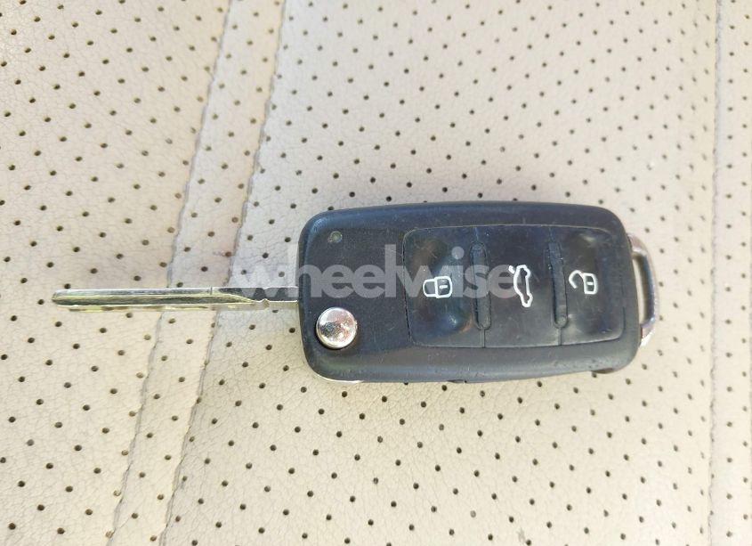 Photo 11 of 2016 Volkswagen Passat 1.8T R-LINE (VIN 1VWAS7A3XGC050099)