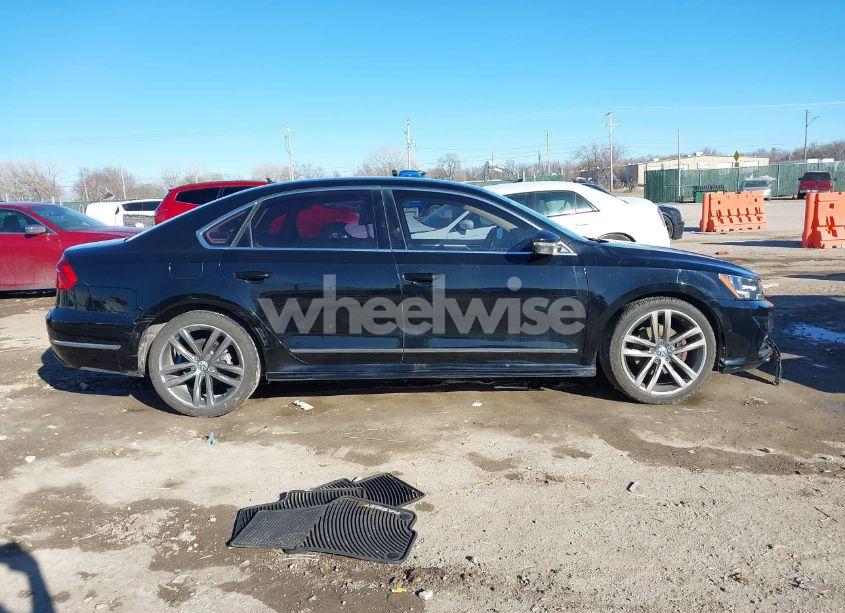 Photo 13 of 2016 Volkswagen Passat 1.8T R-LINE (VIN 1VWAS7A3XGC050099)