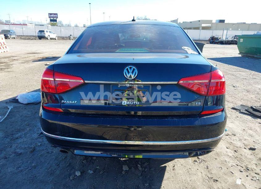 Photo 16 of 2016 Volkswagen Passat 1.8T R-LINE (VIN 1VWAS7A3XGC050099)