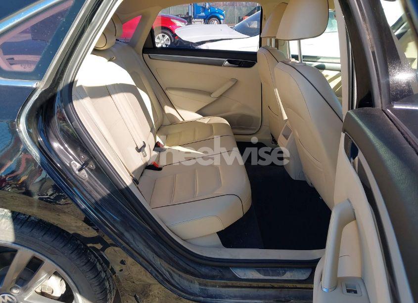 Photo 8 of 2016 Volkswagen Passat 1.8T R-LINE (VIN 1VWAS7A3XGC050099)