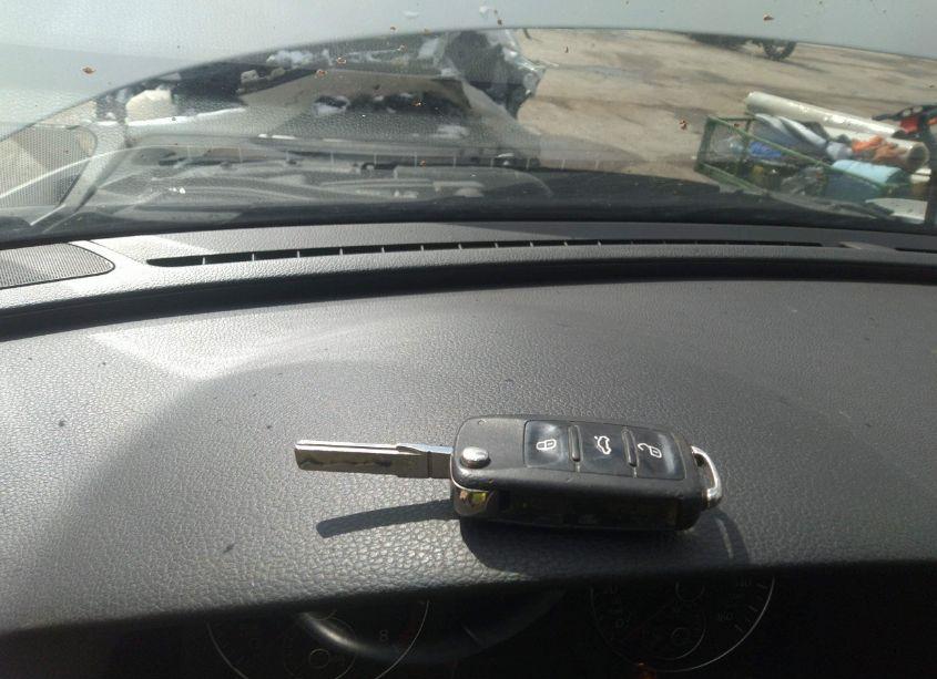 Photo 11 of 2014 Volkswagen Passat 1.8T WOLFSBURG EDITION (VIN 1VWAT7A30EC029286)